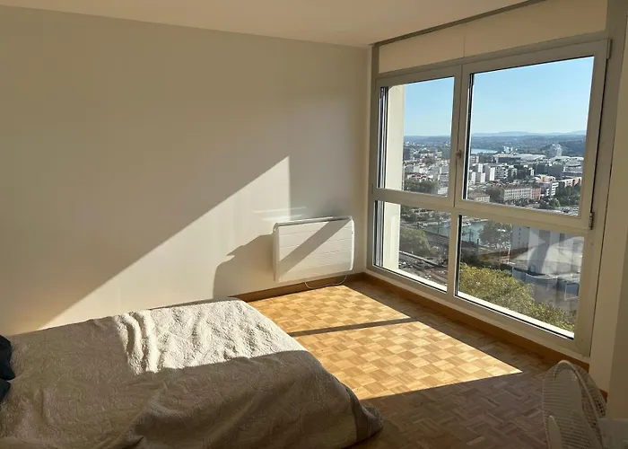 Dans Les Hauteurs De Proche Fourviere Chez L Kwatera prywatna *