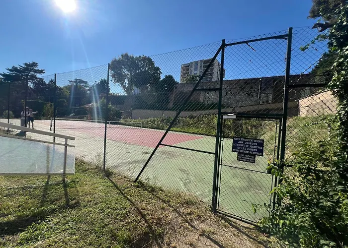 Dans Les Hauteurs De Proche Fourviere Chez L * Lyon