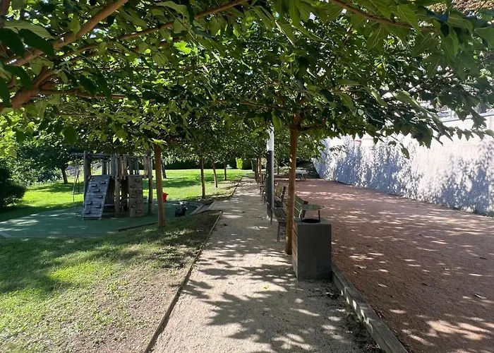 Dans Les Hauteurs De Proche Fourviere Chez L Lyon